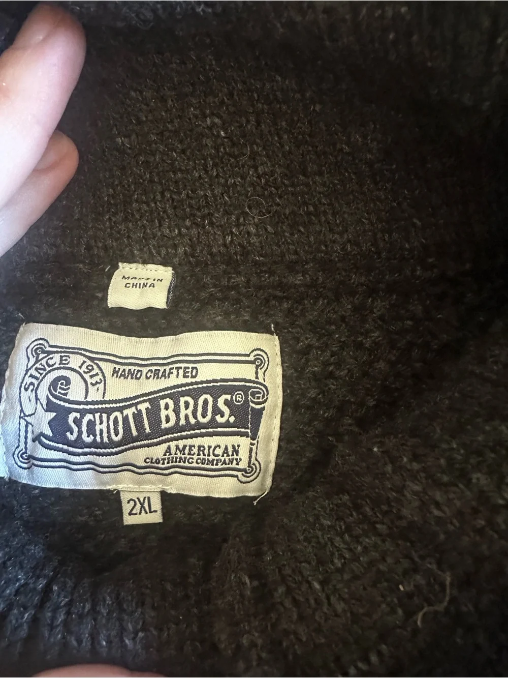 Scott Bro’s Gray Knit Sweater -Men’s